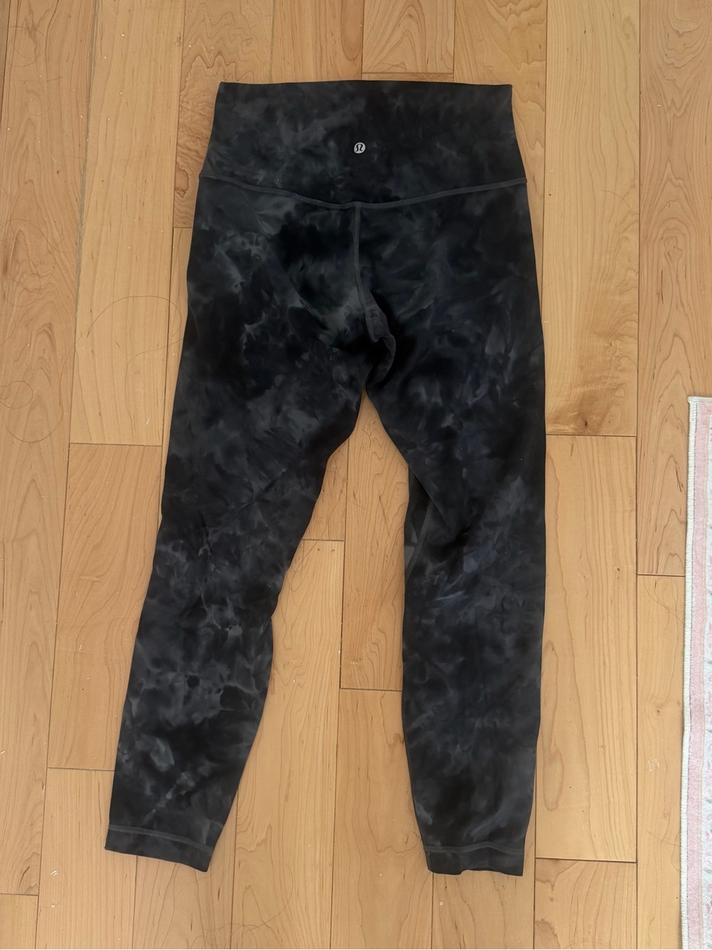 lululemon athletica women diamond dye Black Marble Tie-Dye align 25” Leggings